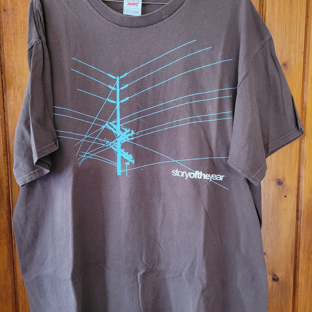 Story of the YEAR band Tee~Fruit of the Loom Brown Tee with Blue Graphic